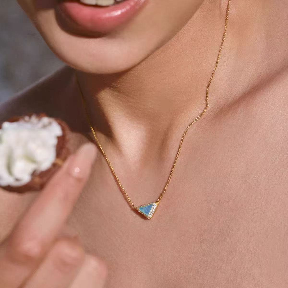 Simple Elegant Versatile Necklace For Women
