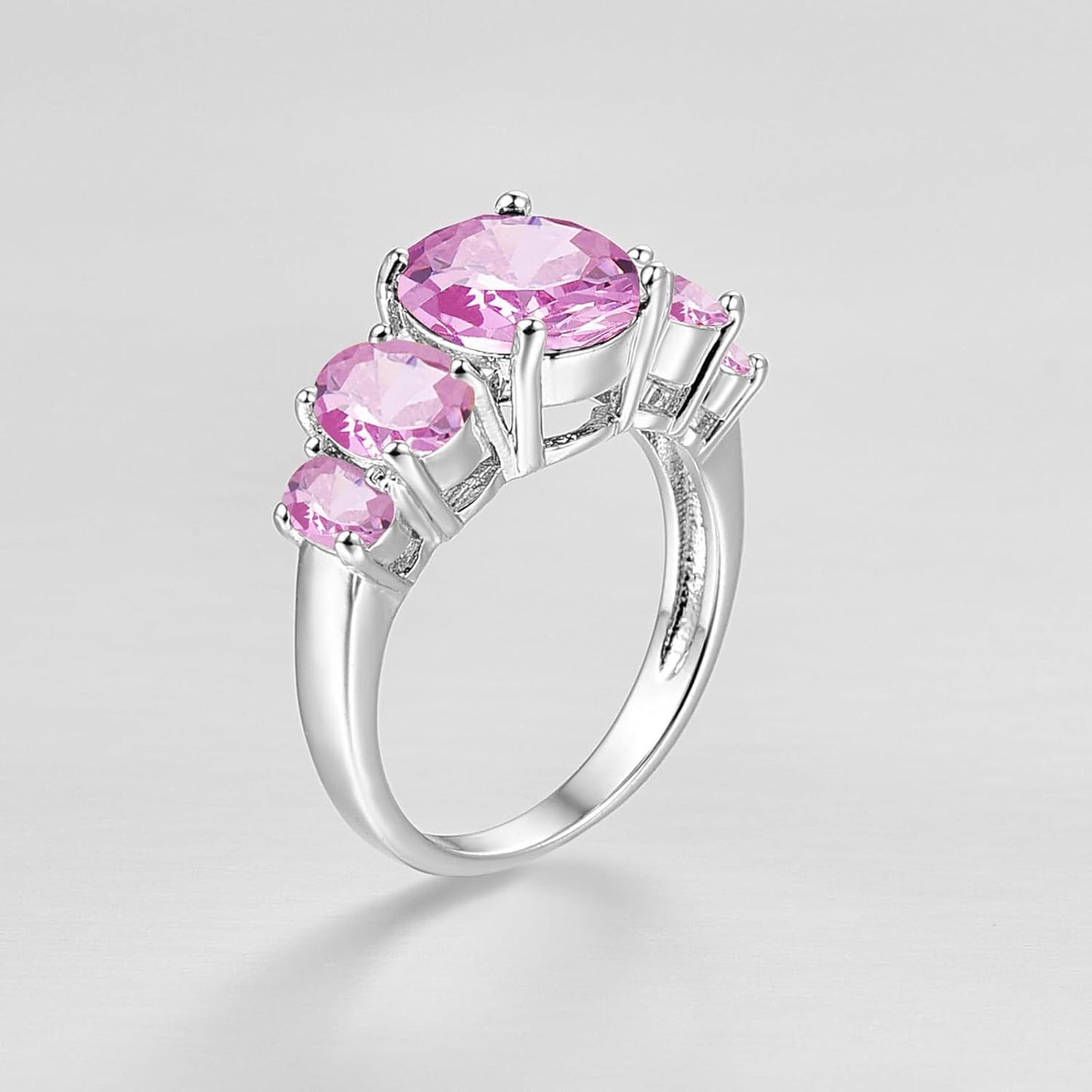Light-luxury Oval Colored Pattoite Ring