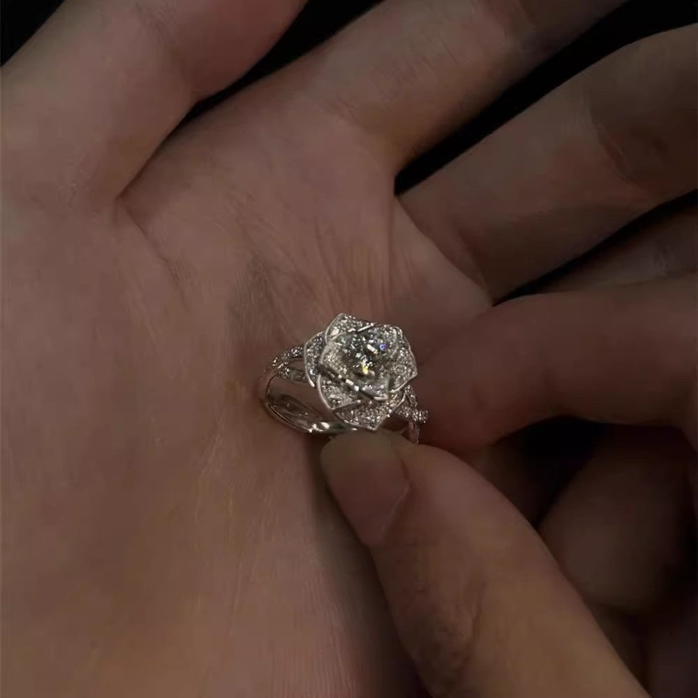 Clear And Cool Zircon Micro Inlaid Three-dimensional Rose Ring