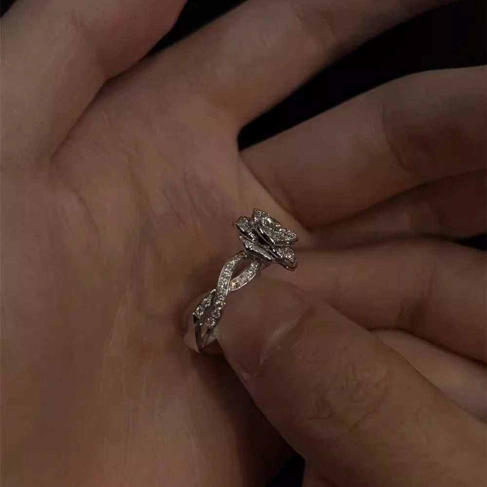 Clear And Cool Zircon Micro Inlaid Three-dimensional Rose Ring